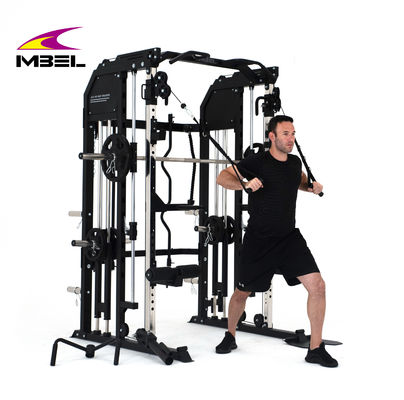 Μαύρο All In One Πολυλειτουργία Smith Machine Εξοπλισμός γυμναστικής για OEM ODM Υπηρεσία